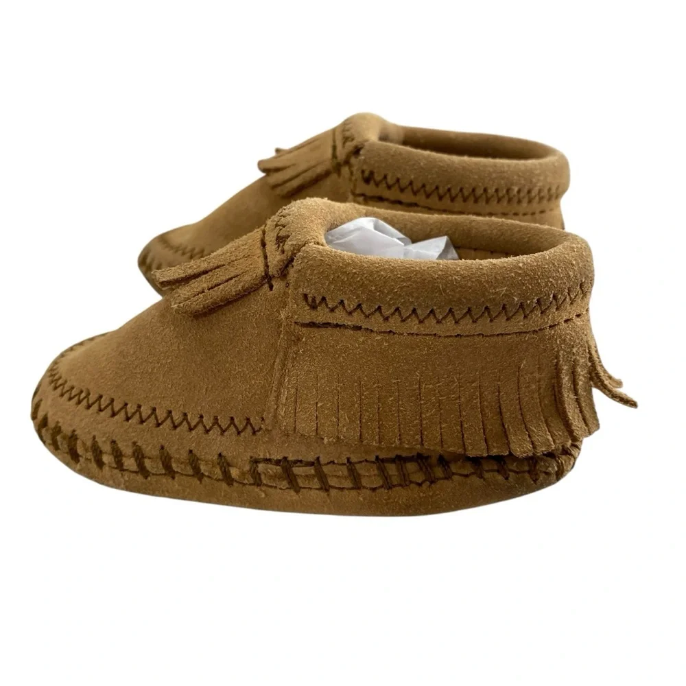 Minnetonka Infant Soft Suede Upper Leather Riley Bootie Fringe Boho Comfy 2 Pull